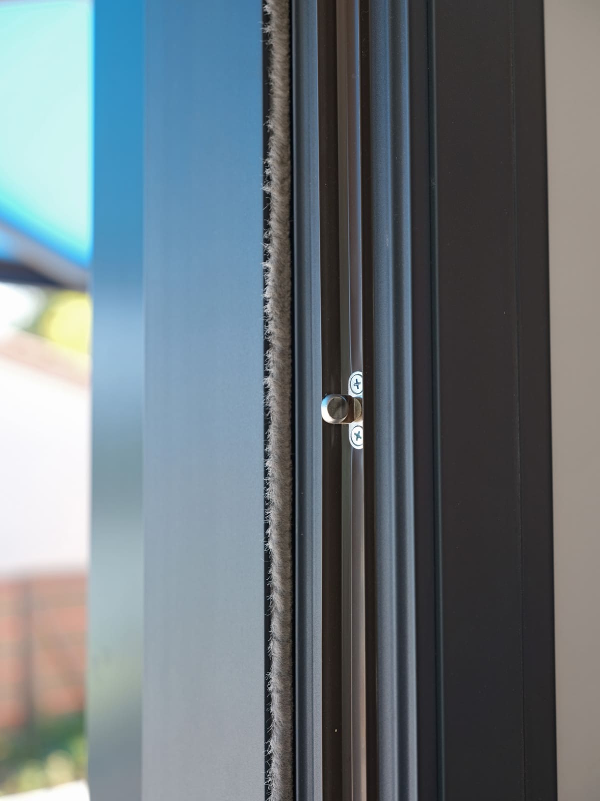 Zoom-brosse-coulissant-PVC-7S